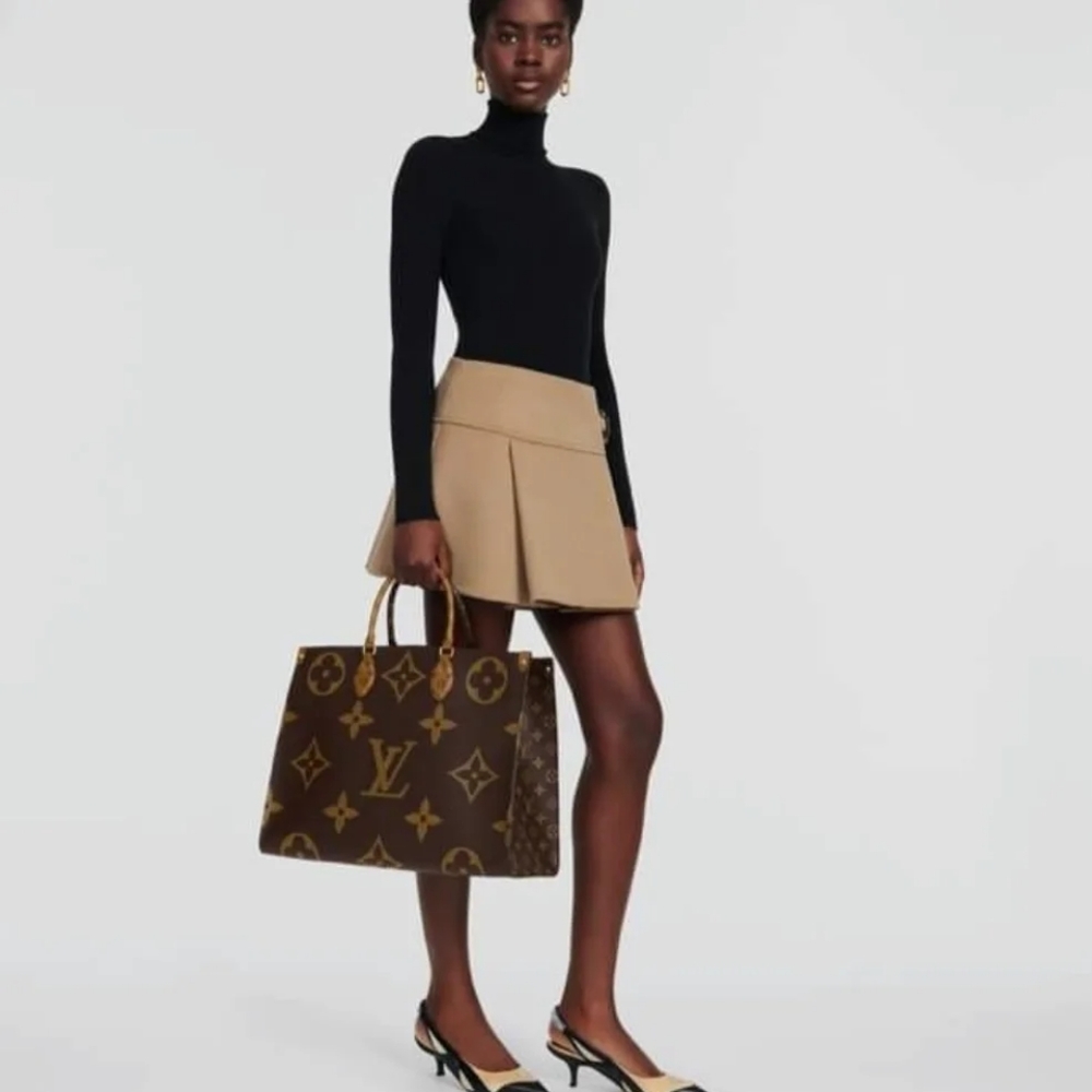 Like New!!! NWT! Louis Vuitton OnTheGo LV Reverse Canvas GIANT Monogram GM - Picture 7 of 16